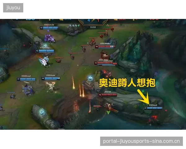 LoL季后赛下路团战ADC一波带走整盘比赛
